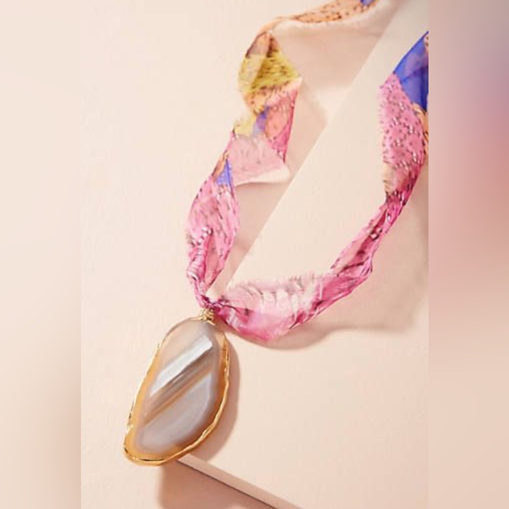 Anthropologie- Stone Pendant Necklace on Rough Edge Ribbon  - NWOT